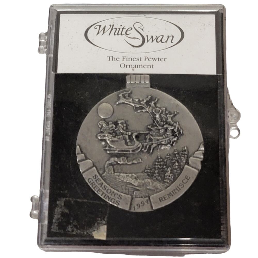 VTG 90s White‎ Swan Pewter Christmas Ornament Santa Sleigh Reindeer Reminisce